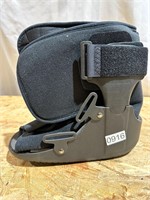 united ortho fracture boot sz md