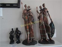 4 Figurines