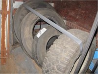 LOT, TRUCK WHEELS & TIRES IN THIS CONTAINER