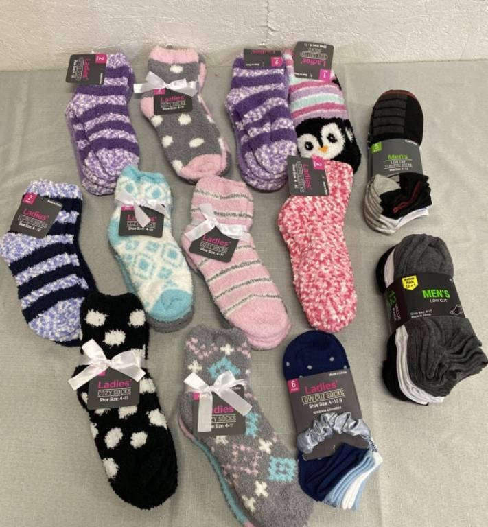 13 Sets Ladies/Mens Socks Size 4-10, 4-11, 6-12