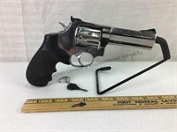 Taurus, Tracker, .22LR, Revolver, Stainless, SN: