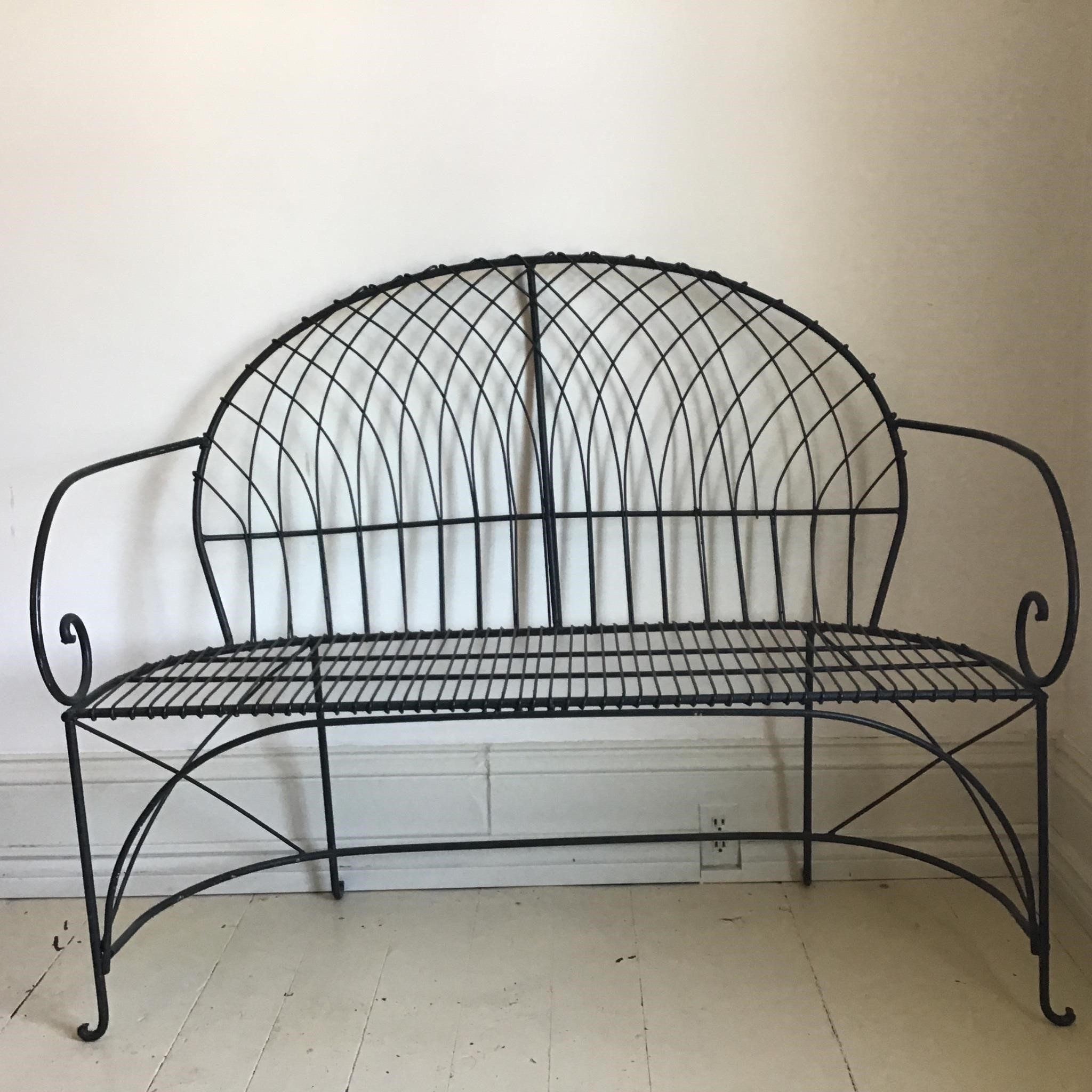 WIRE GARDEN BENCH