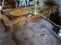 Coffee Table (rough shape), 2 Decorative Lamps