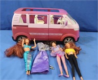 Barbie VW Bus, Dolls, Clothes