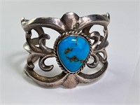 Large Vintage Native Signed Turquoise Cuff 93 Gr
