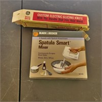 Electric Knife and Hand Mixer (NEW IN BOX)