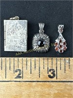 (3) sterling pendants 12 grams