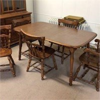 E.R. Buck Solid Maple Table and 5 Chairs
