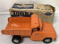 Tonka 315 Dump Truck w/box