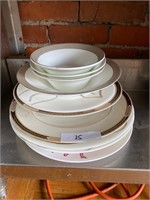 Assorted Plates & Bowls