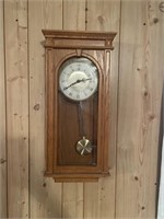 Bulova Oak wall clock works