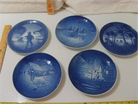 5 Hanging Copenhagen Porcelain Plates