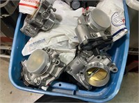 (35) 12670834AA fuel injected throttle bodies