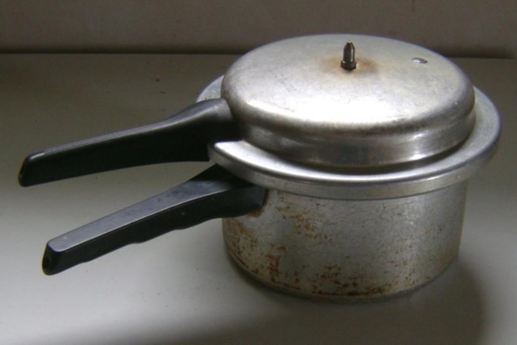 Pressure Cooker - no valve
