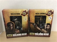 X2  - The Walking Dead Collector Figures - Rick