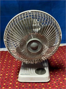 Used mini desk fan