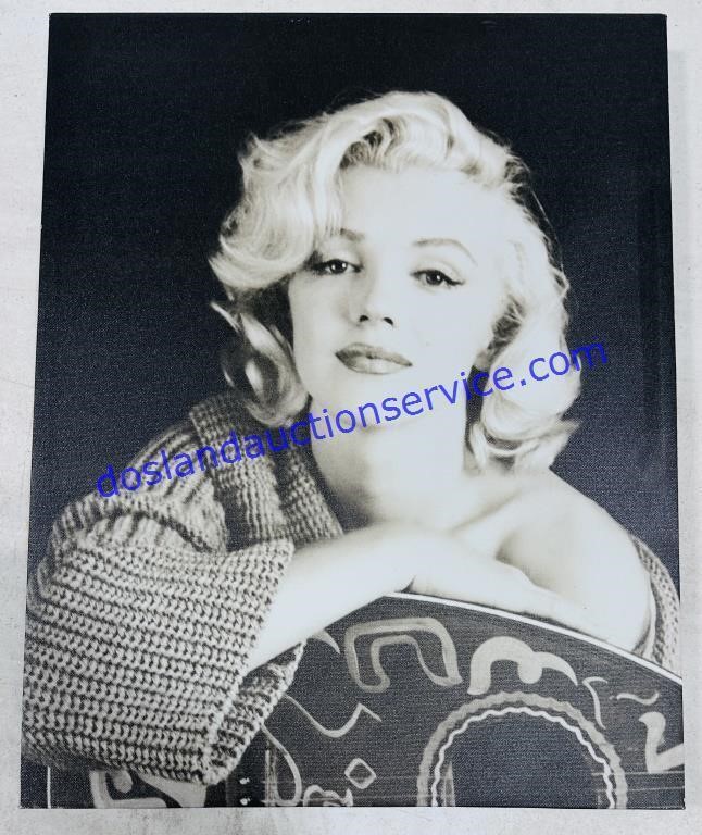 Marilyn Monroe Canvas Print 15x19 in