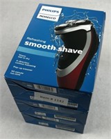QTY3 Philips Norelco Shaver AT811