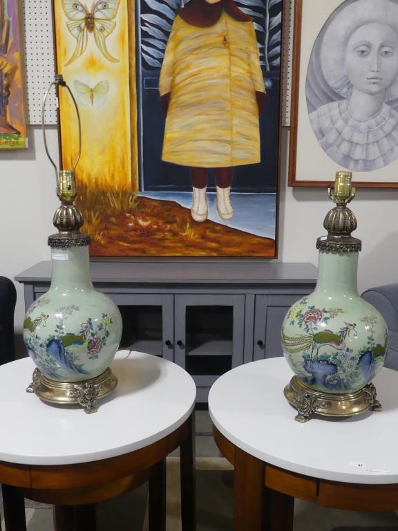 PAIR OF CHINESE CELEDON TABLE LAMPS