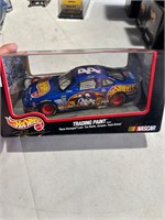 Hot Wheels - Kyle Petty - Trading Paint - NASCAR