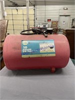 NAPA 10-GALLON AIR TANK