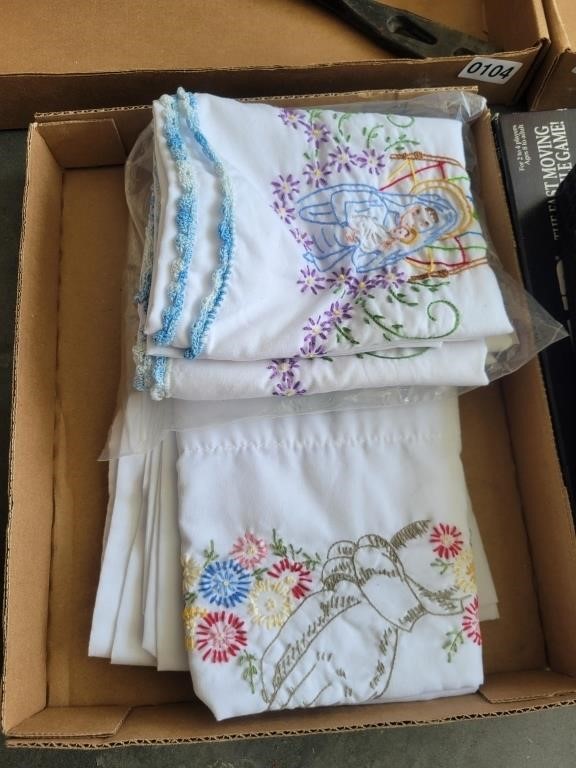 Lot of Embroidered Towels, Doileys