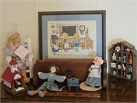 Farmhouse Country Decor w/ Miniatures in Display