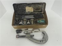 BOX: WIRSBO PIPE EXPANDER & PIPE CUTTER