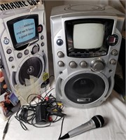 KARAOKE MACHINE