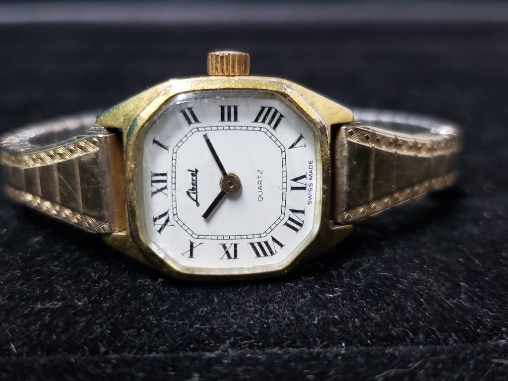 VINTAGE LADIES WRIST WATCH- LIBEREL