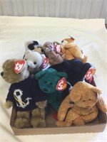 Large lot of beanie Babies