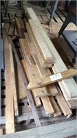 Small wood lot containing 8 various length 2x6 ,