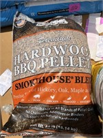 premium BBQ Pellets Smokehouse Blend
