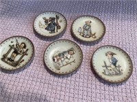 5 Miniature Plates 19th Edition Hummel