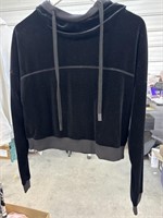 Alo yoga cropped black velvet hoodie  size small