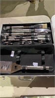 Stainless steel cutlery set with case