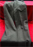 U76- CANADIAN BATTLE DRESS WOOL PANTS 1951