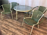 Virtue of California Patio Table w/4 Hoop Chairs