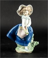 Vintage Lladro / NAO Porcelain Figurine