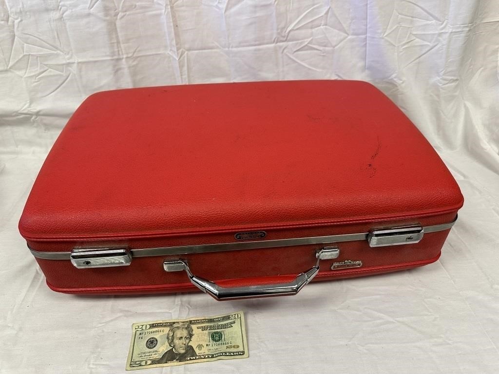 Vintage Red Ameridan Tourister Tiara Suitcase