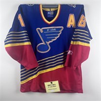 BRETT HULL AUTOGRAPHED JERSEY