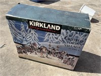 KIRKLAND SIGNATURE LIGHTED VICTORIAN VILLAGE (37