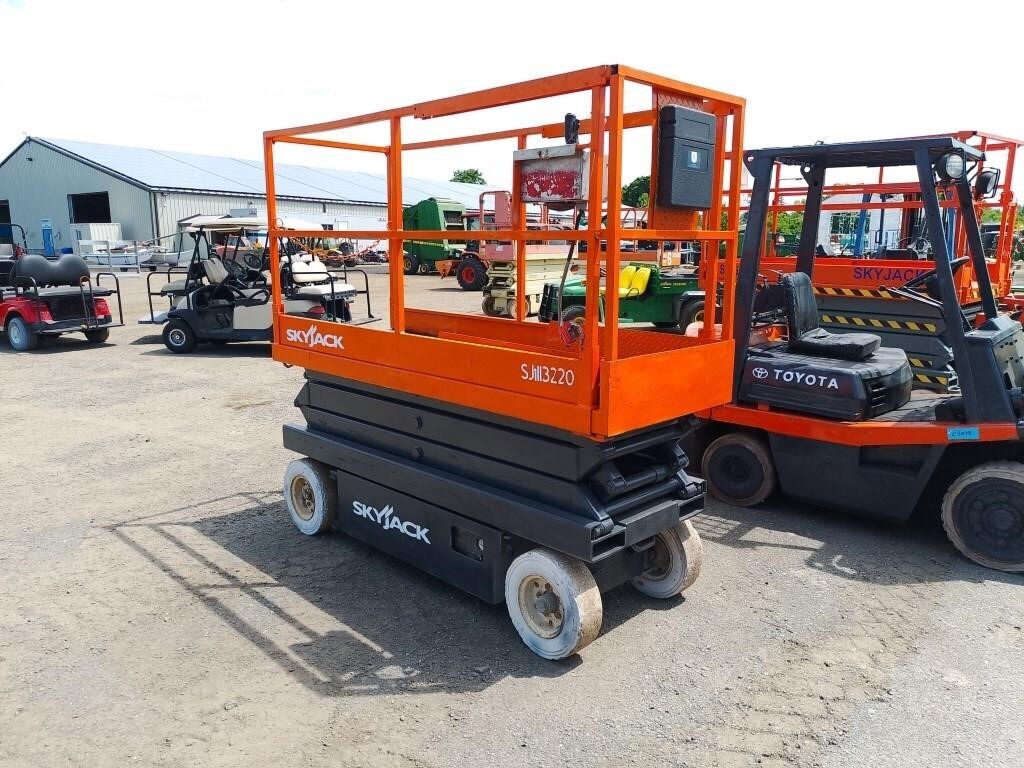 Skyjack SJIII3220 Scissor Lift