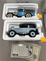 2 Vintage Car Model Vehicles