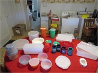 Misc Tupperware, Bowls, Pitchers & Can koozies