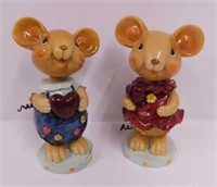 Bobble head boy & girl mouse figurines, 6.5" tall