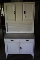 SELLERS CABINET - ALL ORIGINAL HARDWARE & FLOUR