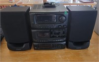 Stereo (radio only works)