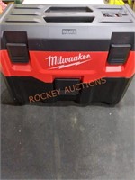 Milwaukee M18 2 Gallon Wet Dry Vacuum