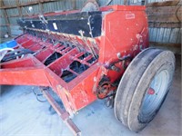 CASE IH SEED DRILL TRACK ELIMINATOR WITH GRASS BOX